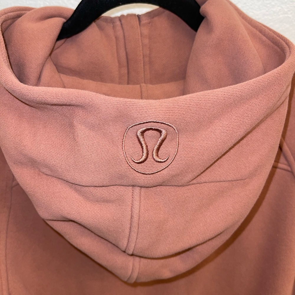 lululemon athletica Jacket - Picture 3 of 4